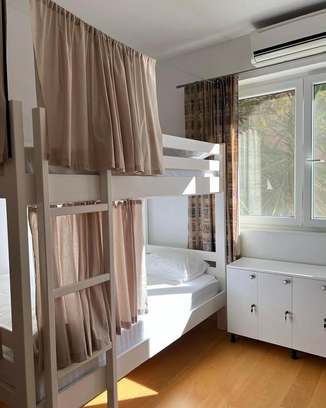 Trip'N'Hostel Chill Zone Тирана Екстер'єр фото